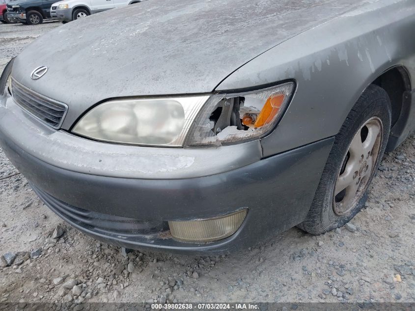 1998 Lexus Es 300 VIN: JT8BF28G4W5047563 Lot: 39802638