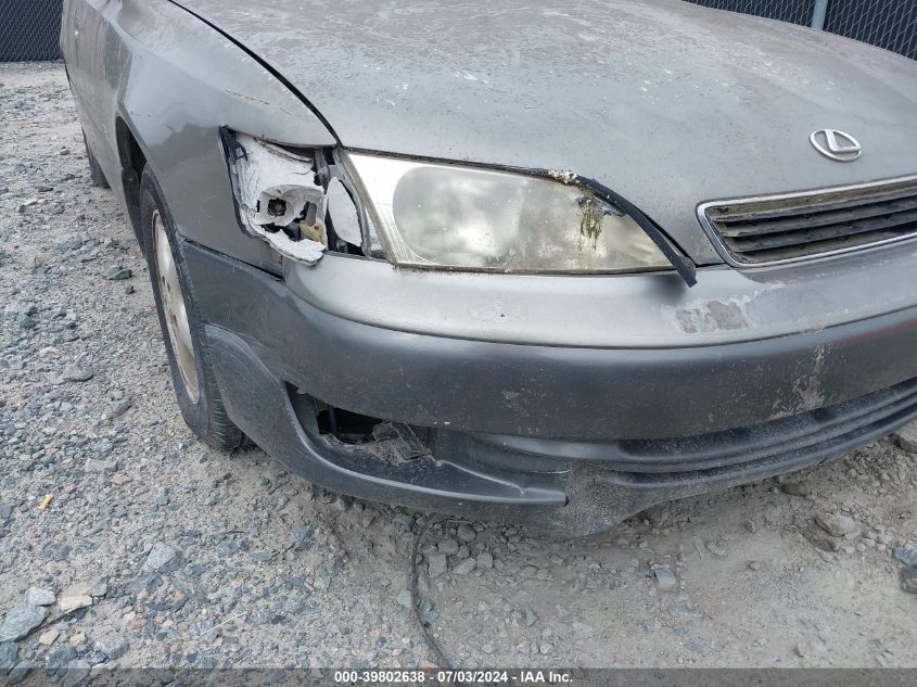 1998 Lexus Es 300 VIN: JT8BF28G4W5047563 Lot: 39802638