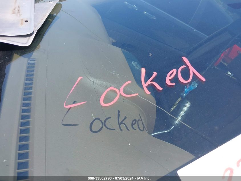 2004 Honda Cr-V Lx VIN: JHLRD68404C008130 Lot: 39802793