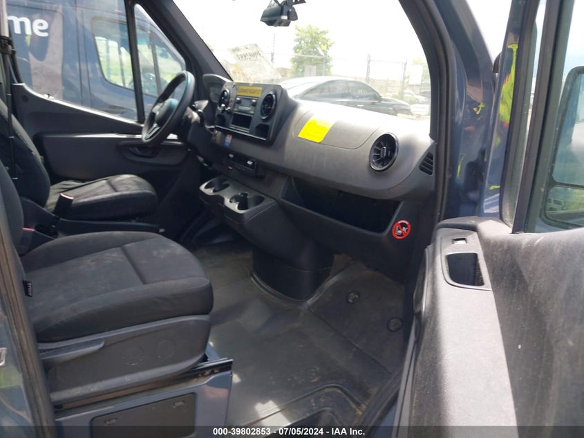 2019 Mercedes-Benz Sprinter 2500 High Roof V6/Standard Roof V6 VIN: WD4PF0CD2KP100970 Lot: 39802853