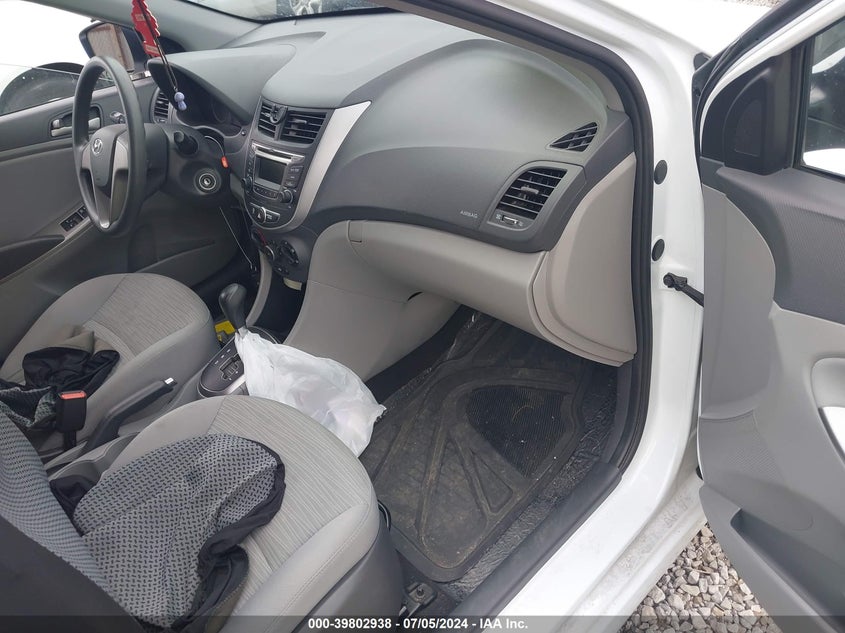 VIN KMHCT4AE0HU273137 2017 HYUNDAI ACCENT SE