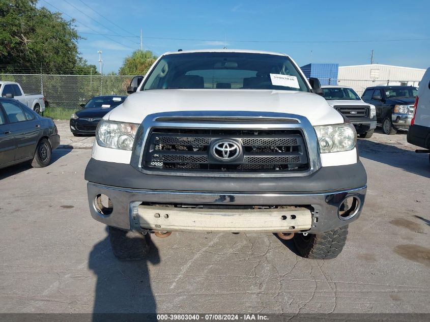 2012 Toyota Tundra Grade 5.7L V8 VIN: 5TFDW5F12CX221883 Lot: 39803040