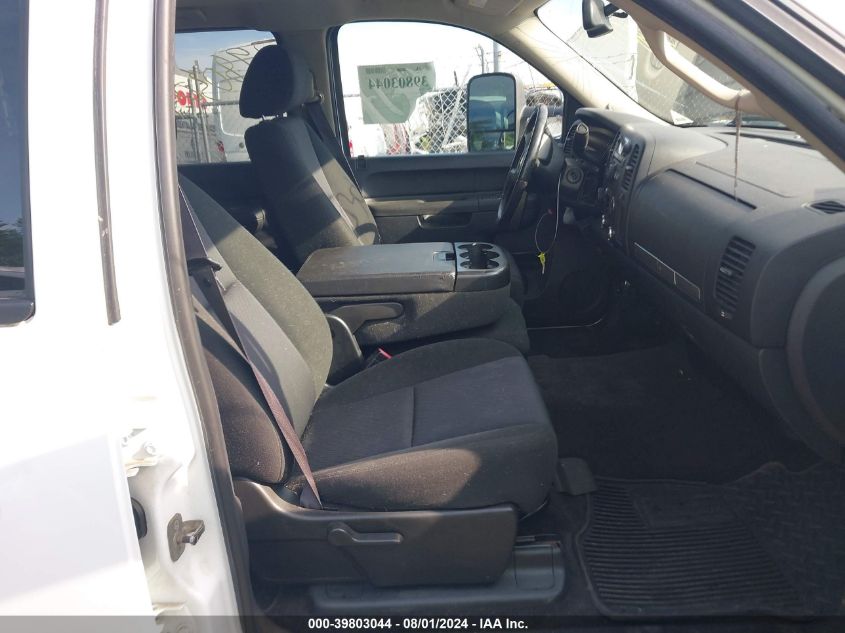 2011 Chevrolet Silverado 3500Hd Lt VIN: 1GC4K0CG8BF224220 Lot: 39803044