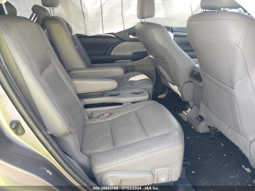 2016 Toyota Highlander Limited Platinum V6 VIN: 5TDDKRFH9GS313259 Lot: 39803189