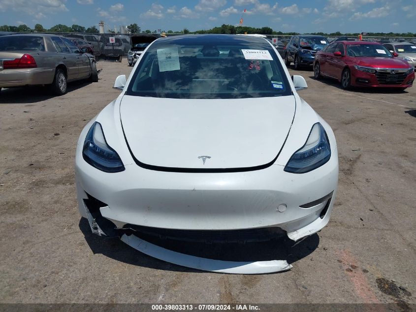 2018 Tesla Model 3 VIN: 5YJ3E1EA3JF062758 Lot: 39803313