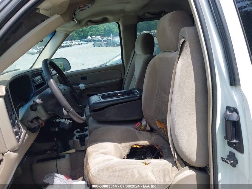 2003 Chevrolet Silverado 2500Hd K2500 Heavy Duty VIN: 1GCHK29U23E123367 Lot: 39803314