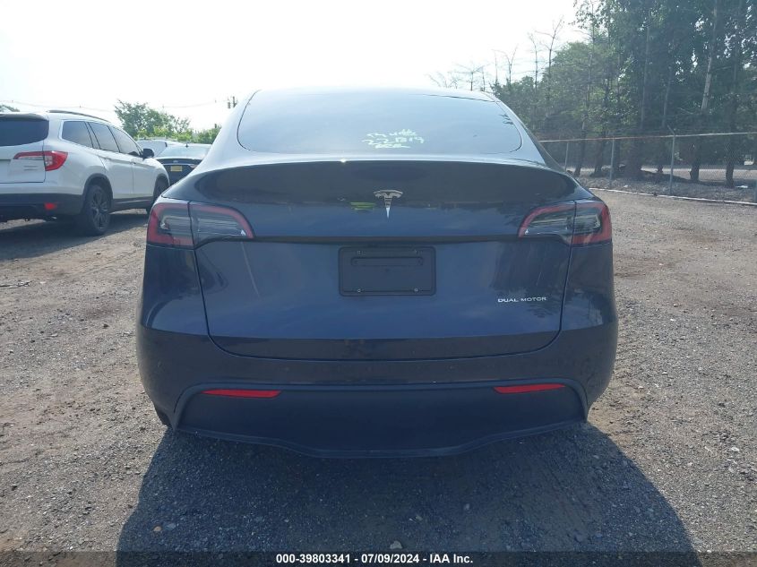 2024 Tesla Model Y Long Range Dual Motor All-Wheel Drive VIN: 7SAYGDEE4RA221819 Lot: 39803341