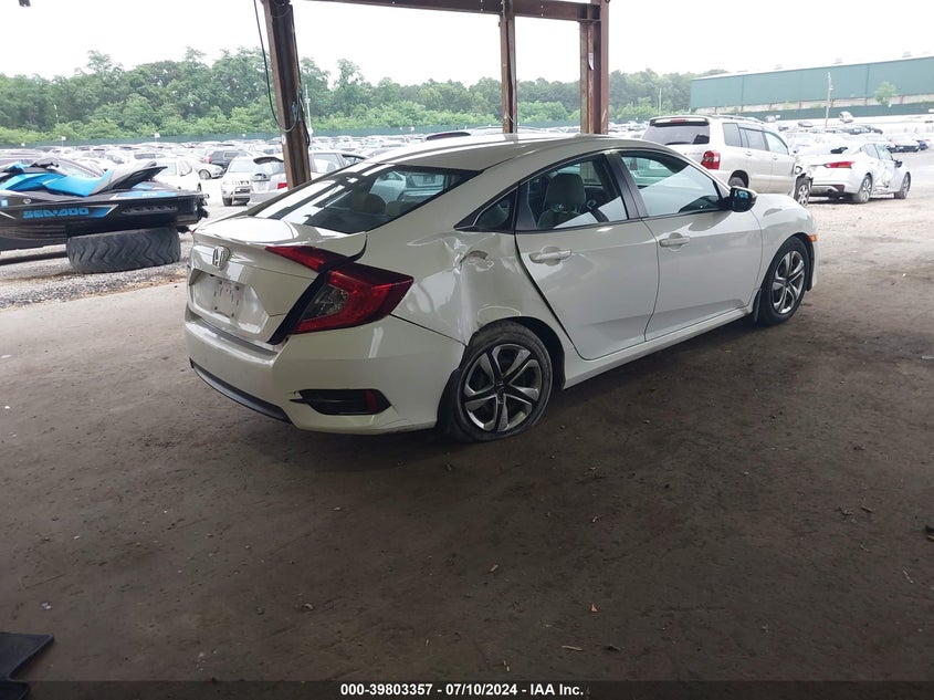 VIN 2HGFC2F52JH555904 2018 HONDA CIVIC LX
