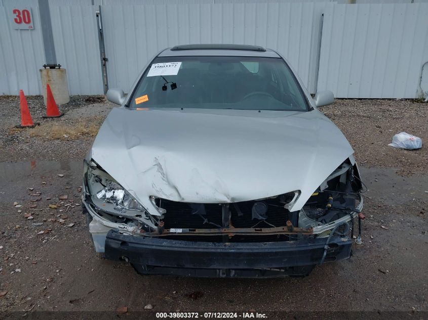 2004 Toyota Camry Se V6 VIN: 4T1BA32K84U012056 Lot: 39803372