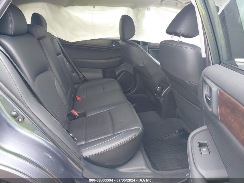 2017 Subaru Outback 3.6R Limited VIN: 4S4BSENC3H3200587 Lot: 39803394