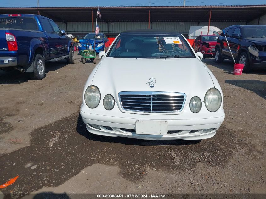 2002 Mercedes-Benz Clk 320 VIN: WDBLK65G42T116415 Lot: 39803451