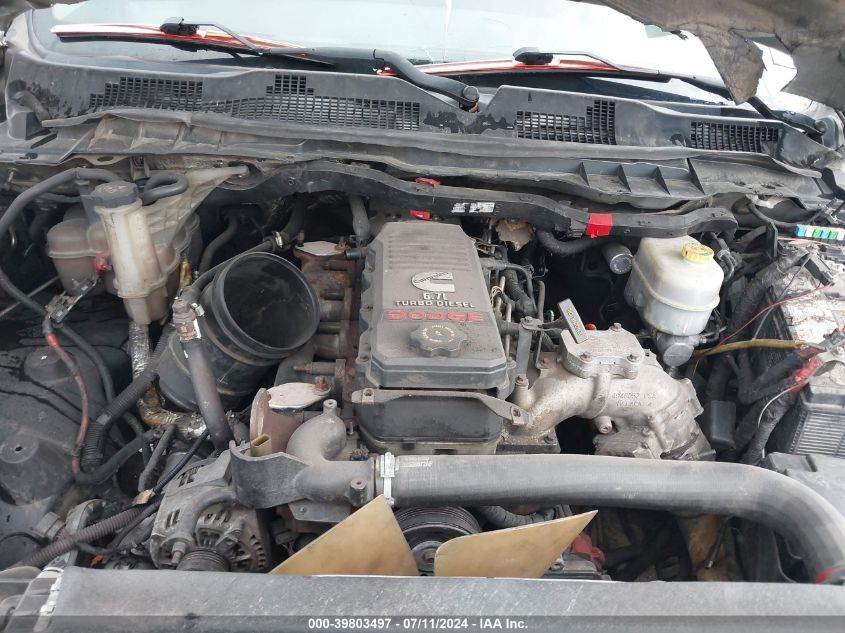 2018 Ram 3500 Tradesman 4X2 8' Box VIN: 3C63RPGL9JG383646 Lot: 39803497