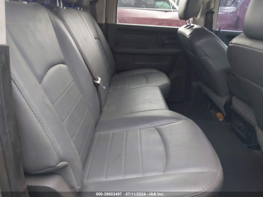 2018 Ram 3500 Tradesman 4X2 8' Box VIN: 3C63RPGL9JG383646 Lot: 39803497