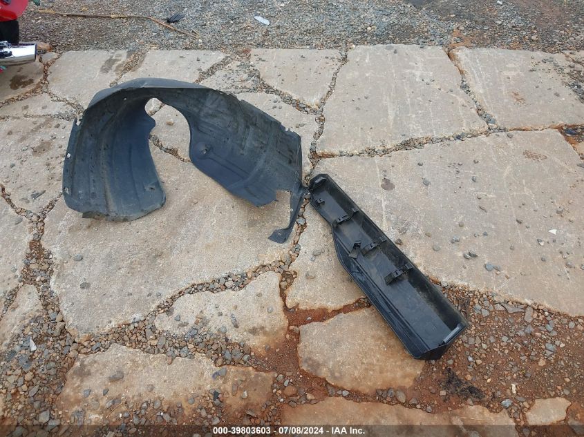 2005 Toyota Camry Le/Xle/Se VIN: 4T1BE32K15U957937 Lot: 39803603