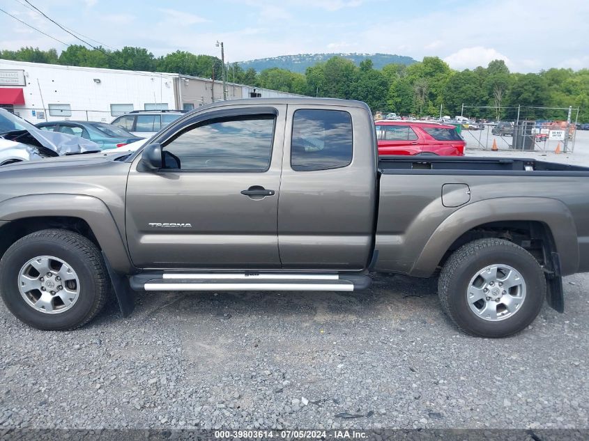 2011 Toyota Tacoma Prerunner V6 VIN: 5TFTU4GN1BX002831 Lot: 39803614