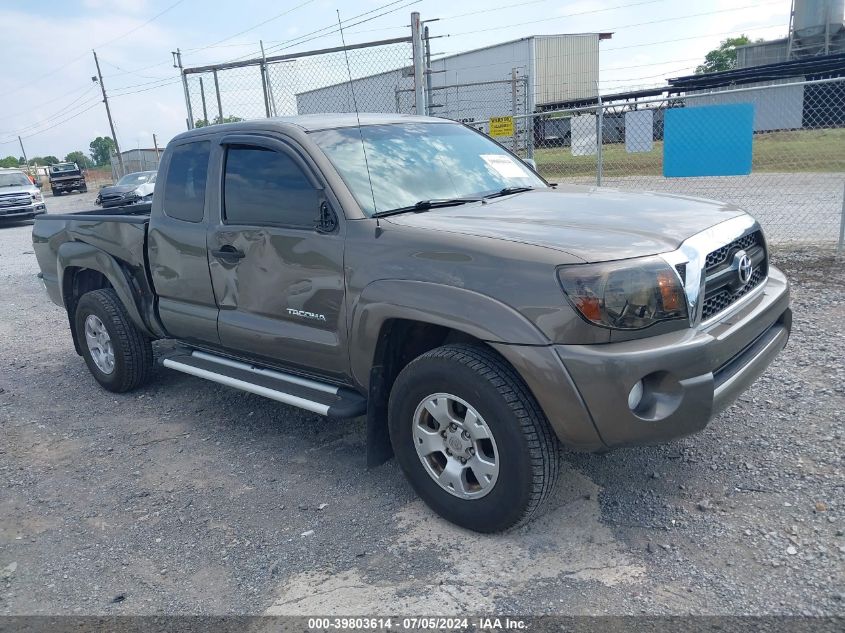 2011 Toyota Tacoma Prerunner V6 VIN: 5TFTU4GN1BX002831 Lot: 39803614