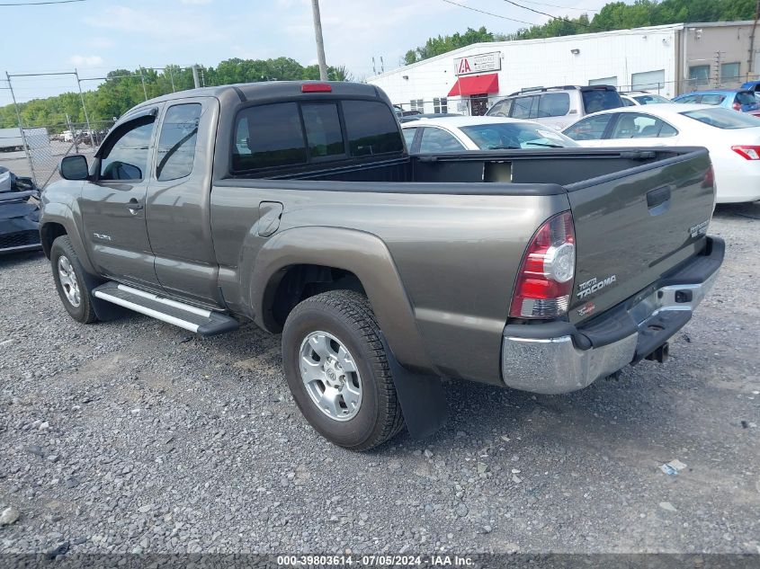 2011 Toyota Tacoma Prerunner V6 VIN: 5TFTU4GN1BX002831 Lot: 39803614