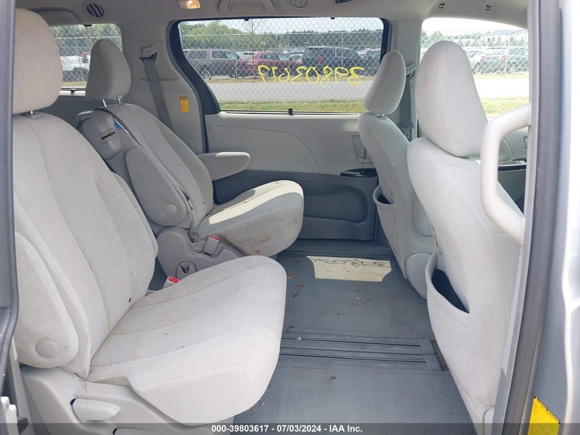 2014 Toyota Sienna Le V6 8 Passenger VIN: 5TDKK3DC1ES514632 Lot: 39803617