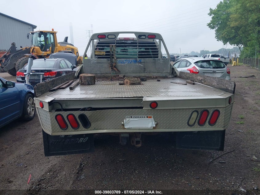 2003 Chevrolet Silverado 3500 Ls VIN: 1GCJK39183E153275 Lot: 39803789