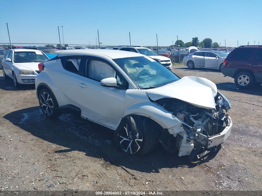 2018 Toyota C-Hr Xle/Xle Premium VIN: NMTKHMBX2JR051998 Lot: 39804002