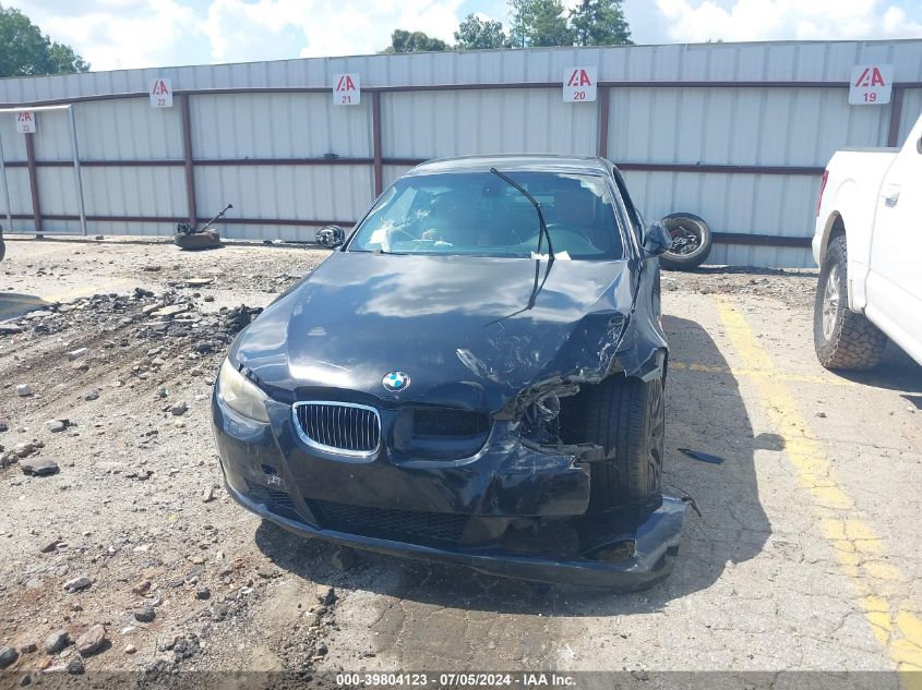 2008 BMW 328I VIN: WBAWL13558PX19999 Lot: 39804123