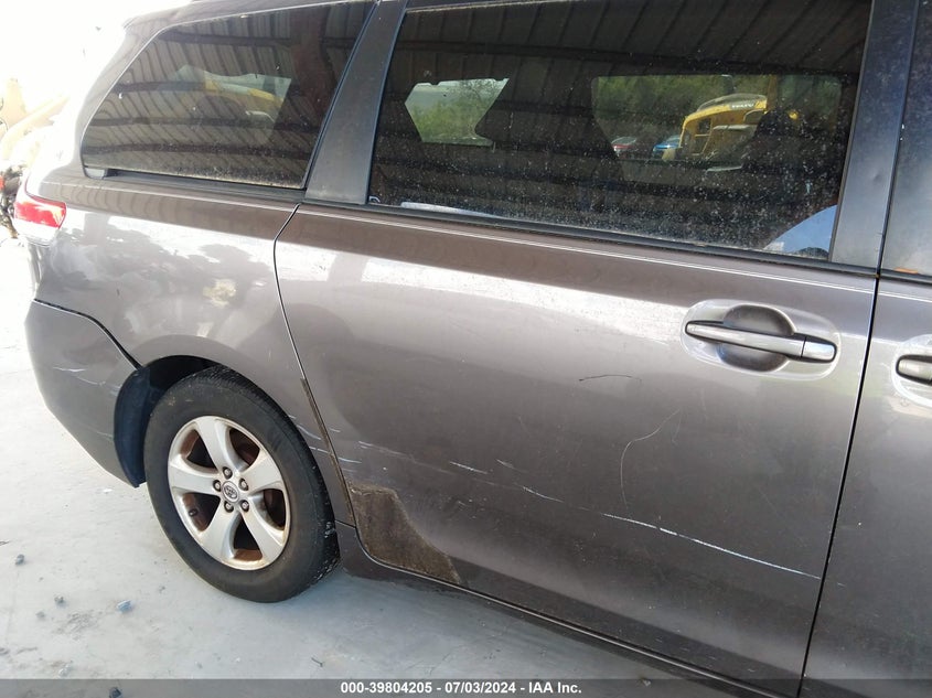 2011 Toyota Sienna Le V6 VIN: 5TDKK3DC0BS046162 Lot: 39804205