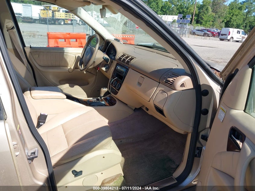 2002 Mercedes-Benz Ml 320 VIN: 4JGAB54E02A322647 Lot: 39804213