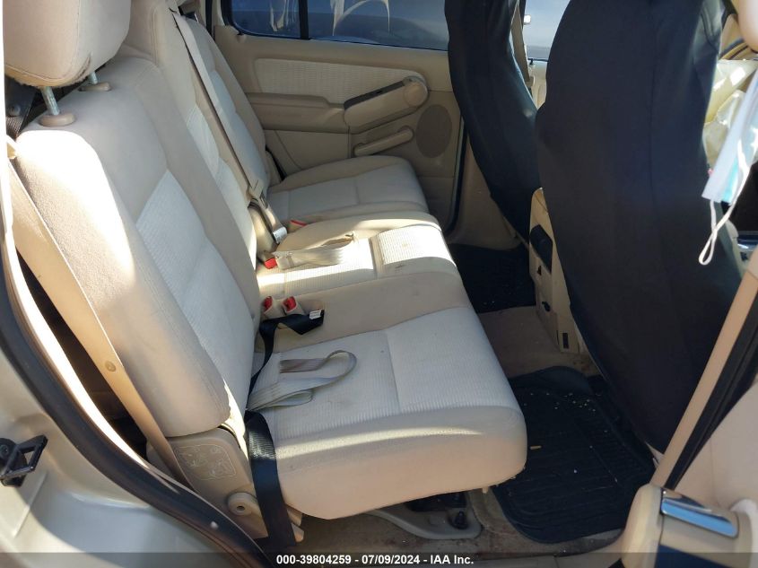 2006 Ford Explorer Xlt VIN: 1FMEU63E86UA66992 Lot: 39804259