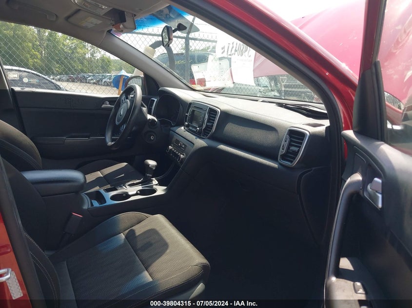 VIN KNDPM3AC0H7034746 2017 KIA SPORTAGE LX