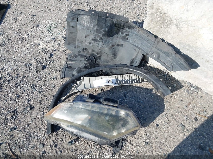 2015 NISSAN ROGUE S/SL/SV - KNMAT2MV5FP558259