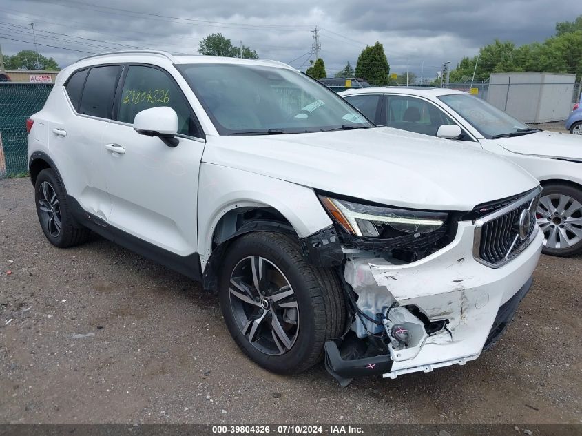 2023 Volvo Xc40 B5 Plus Bright Theme VIN: YV4L12UE9P2048023 Lot: 39804326