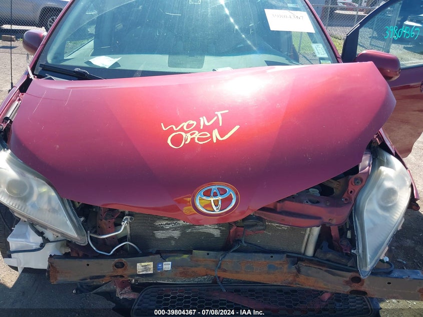 2012 Toyota Sienna Le V6 8 Passenger VIN: 5TDKK3DC4CS258256 Lot: 39804367