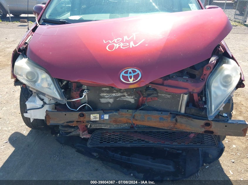 2012 Toyota Sienna Le V6 8 Passenger VIN: 5TDKK3DC4CS258256 Lot: 39804367