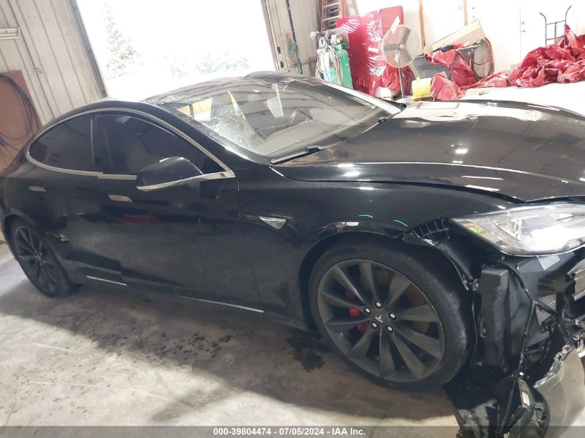 2015 Tesla Model S 70D/85D/P85D VIN: 5YJSA1H2XFFP75160 Lot: 39804474