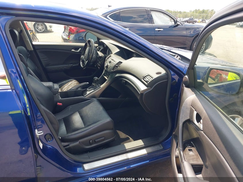 2014 Acura Tsx 2.4 VIN: JH4CU2F42EC001131 Lot: 39804562