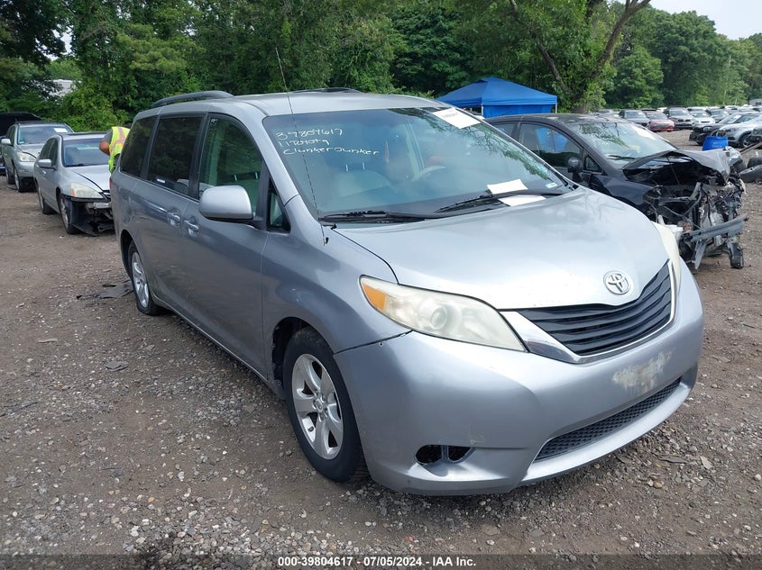 2011 Toyota Sienna Le V6 VIN: 5TDKK3DCXBS038540 Lot: 39804617