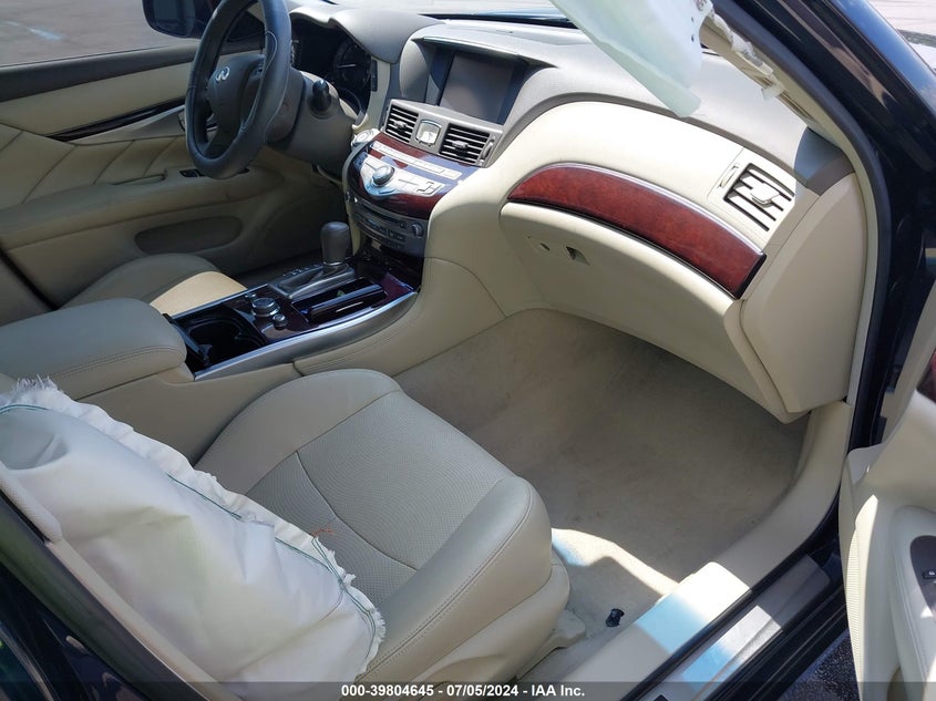 2015 Infiniti Q70L 3.7 VIN: JN1BY1PP8FM600957 Lot: 39804645