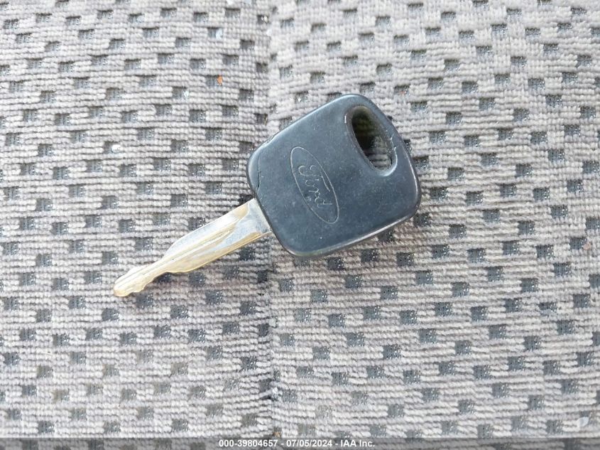 2002 Ford F-150 Lariat/Xl/Xlt VIN: 1FTRX18W52NA34426 Lot: 39804657