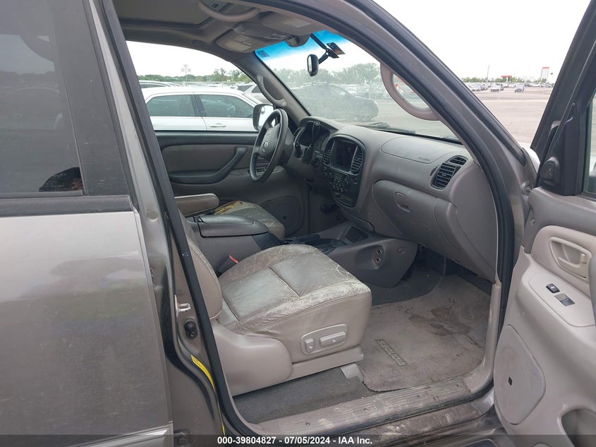 2003 Toyota Sequoia Sr5 V8 VIN: 5TDZT34A93S204008 Lot: 39804827