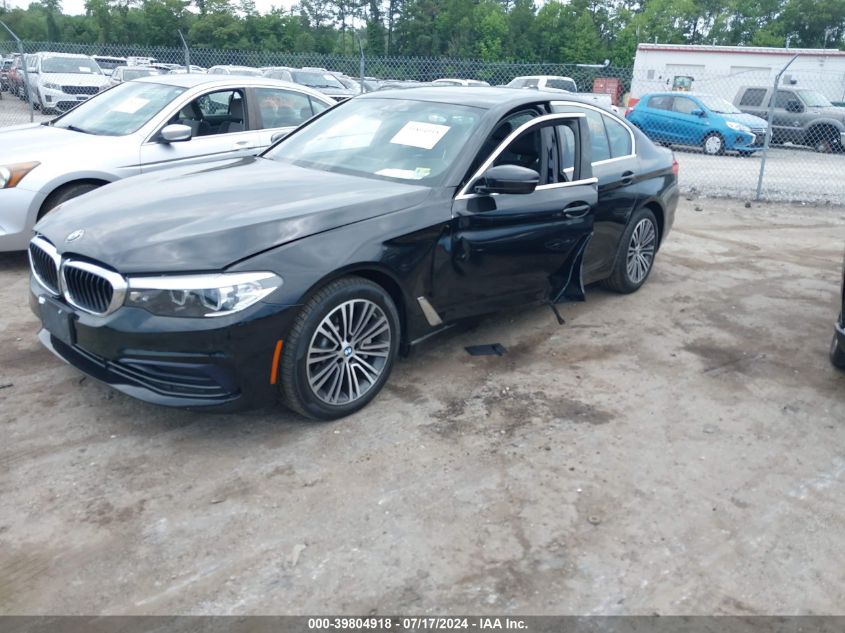 WBAJA7C53KWW22610 2019 BMW 5 SERIES - Image 2