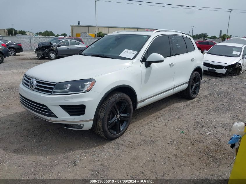 2017 Volkswagen Touareg V6 Wolfsburg Edition VIN: WVGRF7BP0HD006695 Lot: 39805019