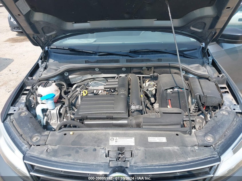 2016 VOLKSWAGEN JETTA SE - 3VWD67AJ5GM227172