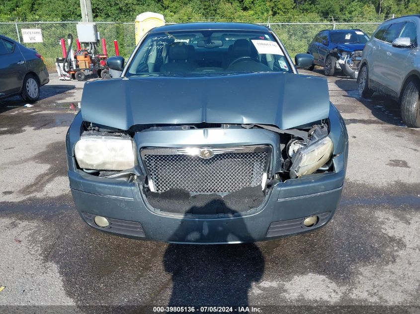 2005 Chrysler 300 Touring VIN: 2C3JA53GX5H597141 Lot: 39805136