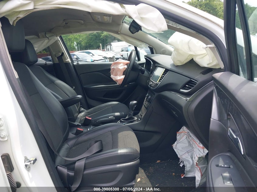 VIN KL4CJASB5JB553077 2018 BUICK ENCORE PREFERRED