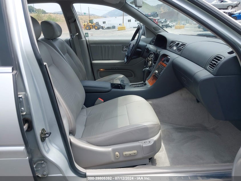 1994 Infiniti J30 VIN: JNKAY21D1RM109968 Lot: 39805392