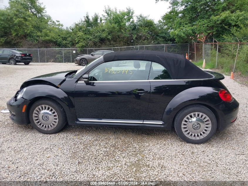 2013 Volkswagen Beetle 2.5L VIN: 3VW5X7AT0DM822266 Lot: 39805445