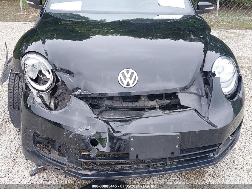 2013 Volkswagen Beetle 2.5L VIN: 3VW5X7AT0DM822266 Lot: 39805445