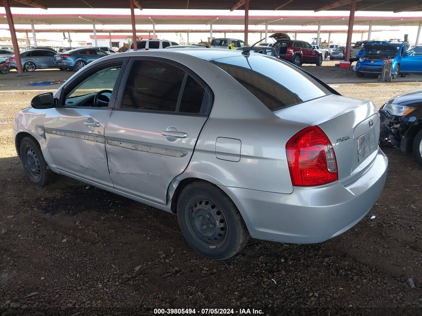 2007 Hyundai Accent Gls VIN: KMHCN46C97U117713 Lot: 39805494