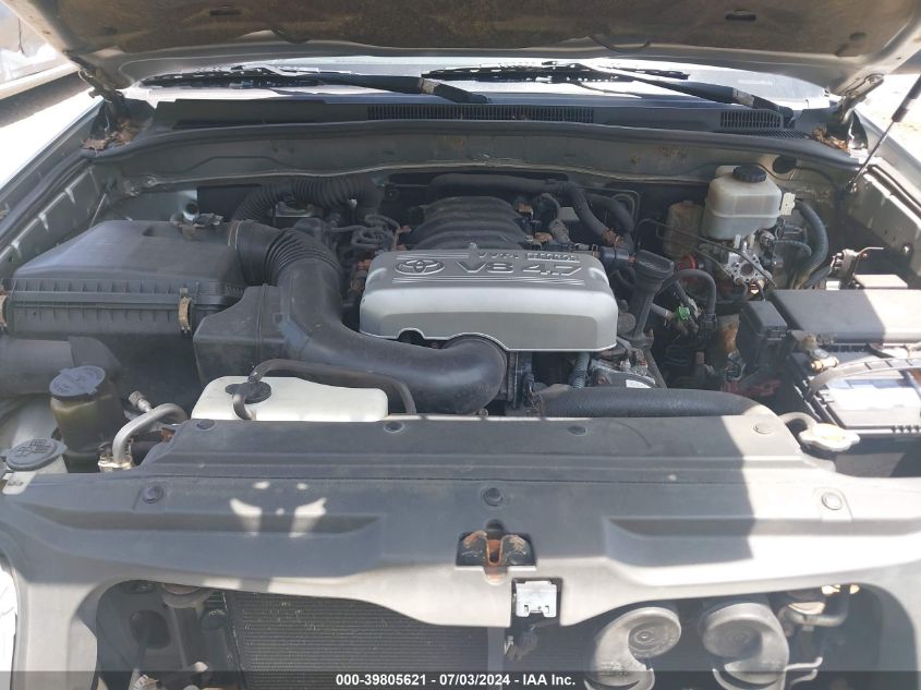 2005 Toyota 4Runner Sr5 V8 VIN: JTEBT14R450054841 Lot: 39805621