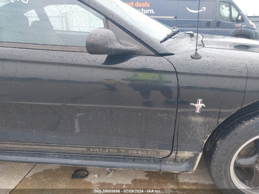 1998 Ford Mustang VIN: 1FAFP404XWF247232 Lot: 39805686